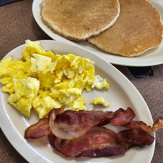 Lex's Short Stack Breakfast.