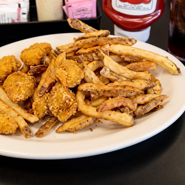 Kick'en Chicken Basket.
